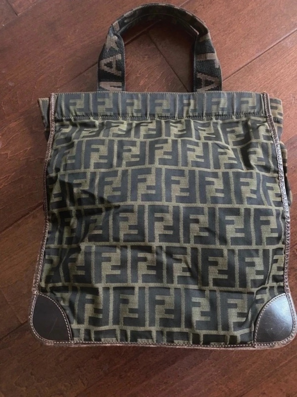 Fendi
Leather Trimmed Zucca Medium Foldable Tote